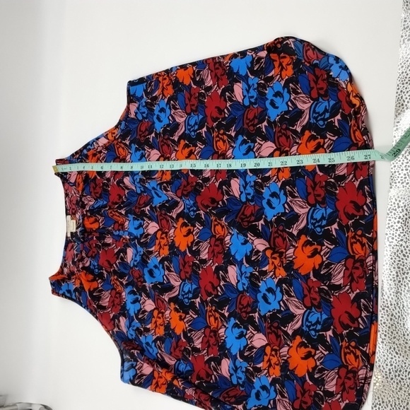 J. Crew Sleeveless Halter Blouse Size 6 Floral blue red orange summer top - Picture 7 of 8